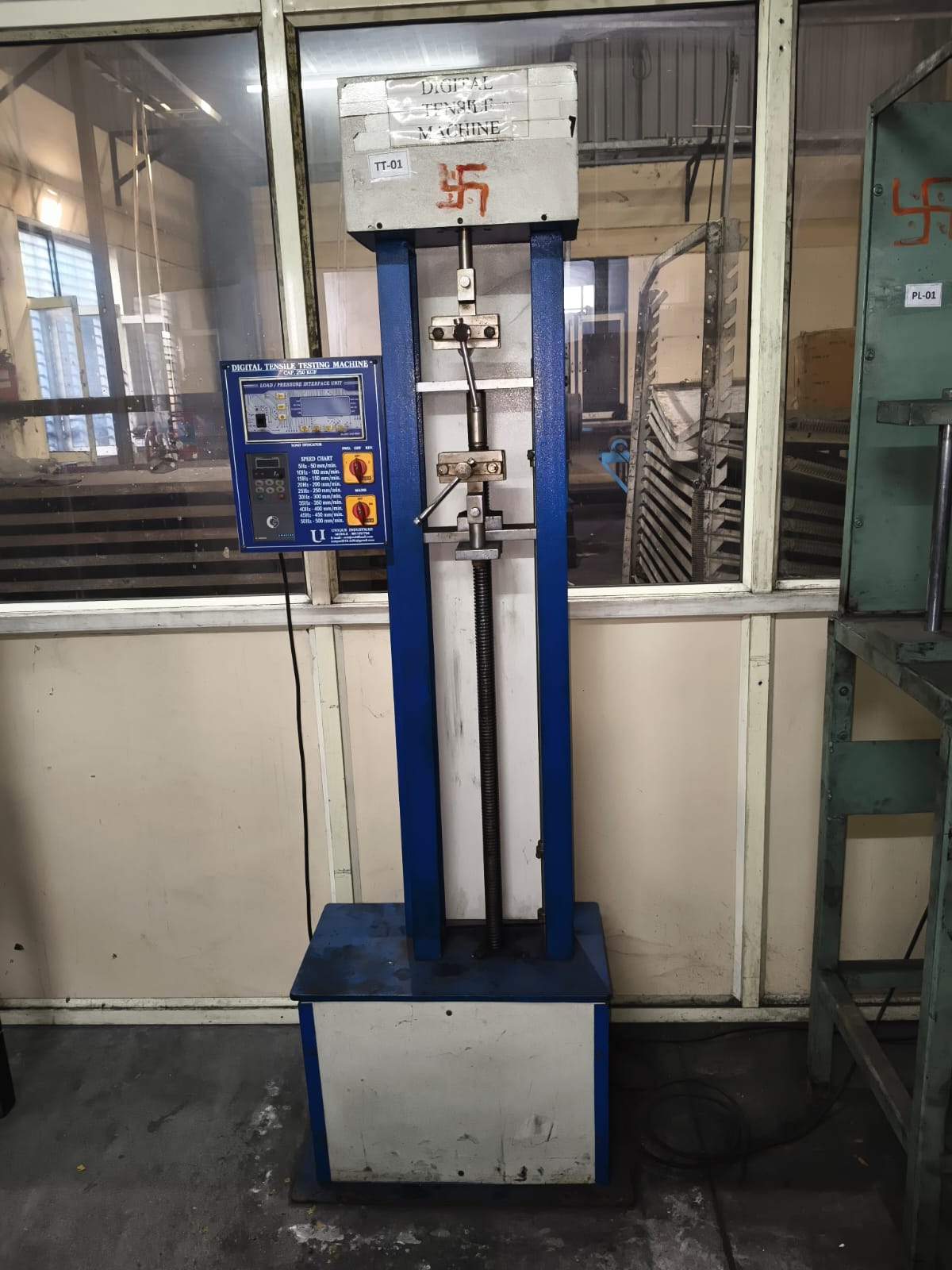 Digital-Tensile-Testing-Machine